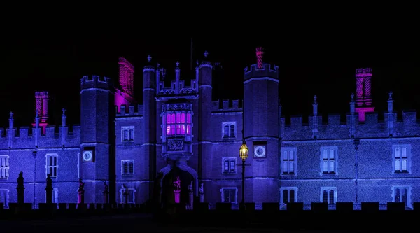 Hampton Court Palace Iluminado Por Noche Hampton Court Londres Reino — Foto de Stock