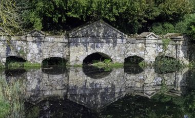 Stowe, Buckinghamshire, İngiltere 28 Mart 2019 tarihinde Bridge'de kabuk
