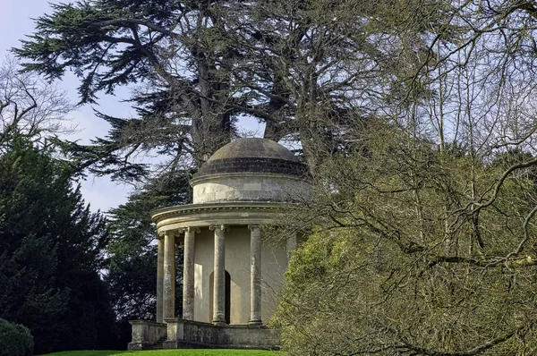 Antik Tapınak Erdem Stowe Elysian Fields Buckinghamshire Ngiltere Üzerinde Mart — Stok fotoğraf