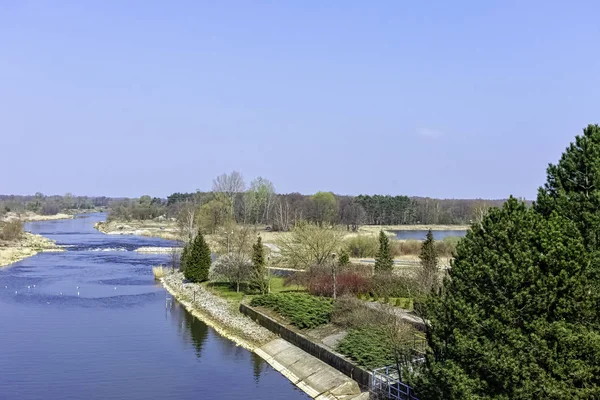 ポーランド Lyszkowice のワルタ川のパノラマビュー — ストック写真