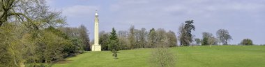 Stowe yılında Grecian Valley Lord Cobhams Pillar, Buckinghamshire, Birleşik Krallık 28 Mart 2019 