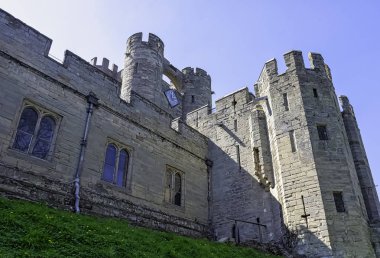 Warwick Castle - Gatehouse in Warwick, Warwickshire, İngiltere 21 Nisan 2019