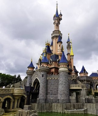 Uyuyan güzellik Kalesi-Disneyland Paris, Fransa 27 Mayıs 2019