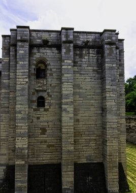 Chateau de Vincennes-Vincennes kasabasında büyük 14 ve 17th century Fransız Kraliyet Kalesi, Val-de-Marne, Fransa 26 Mayıs 2019