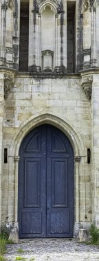 Chateau de Vincennes yan girişi - Vincennes kasabasında büyük 14 ve 17.