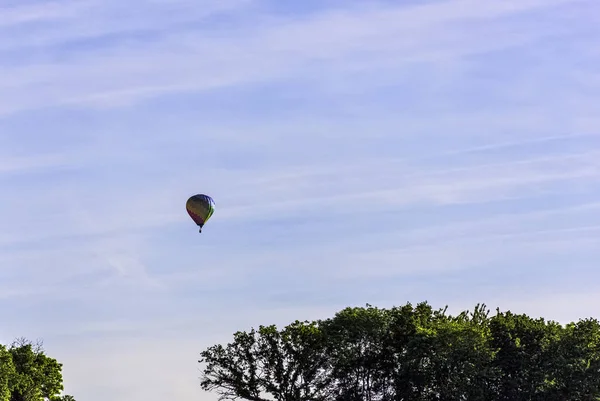 Heißluftballon Über Französischen Feldern Dinan Franz — Stockfoto