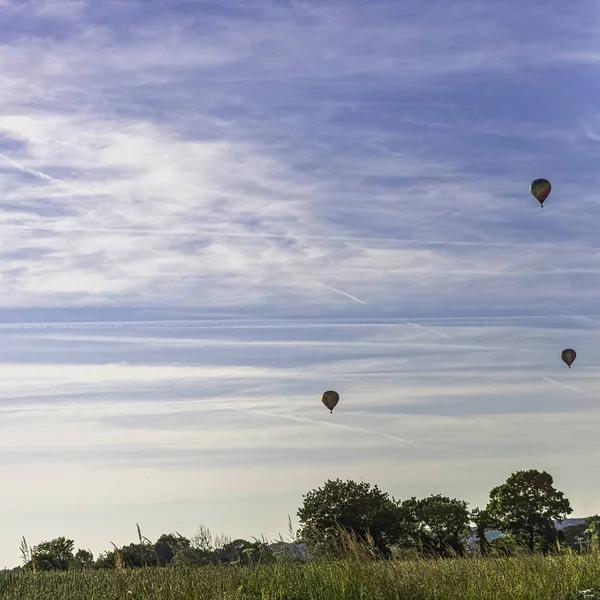 Drei Heißluftballons Über Französischen Feldern Dinan Franz — Stockfoto