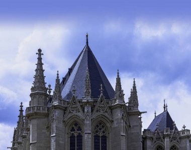 Chateau de Vincennes-Vincennes kasabasında büyük 14 ve 17th century Fransız Kraliyet Kalesi, Val-de-Marne, Fransa 26 Mayıs 2019