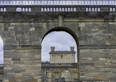 Chateau de Vincennes-Vincennes kasabasında büyük 14 ve 17th century Fransız Kraliyet Kalesi, Val-de-Marne, Fransa 26 Mayıs 2019