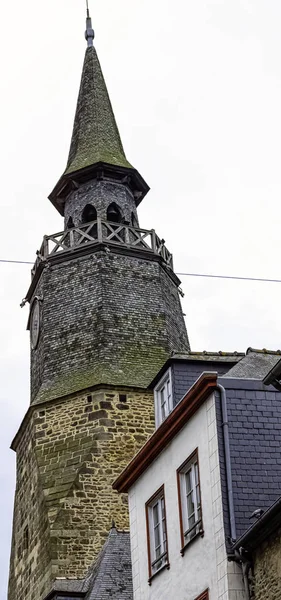 Uhr Turm Der Alten Kirche Dinan Bretagne Frankreich Mai 2019 — Stockfoto