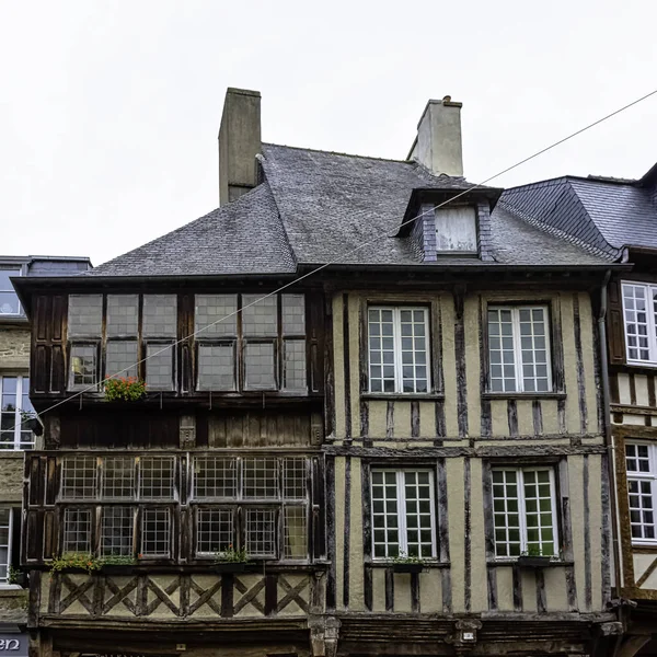 Arquitectura Vintage Del Casco Antiguo Dinan Bretaña Francia Mayo 2019 —  Fotos de Stock