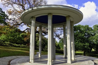 Magna Carta Anıtı - Kanun Hürriyetinin sembolü- Runnymede, Surrey, İngiltere 6 Ekim 2019