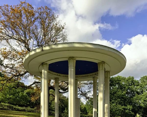 Magna Carta Memorial Symbol Freedom Law Runnymede Surrey United Kingdom — Stock Photo, Image