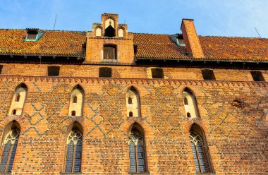 Malbork 'taki Tötonik Düzen Kalesi - 2 Ocak 2020' de Polonya 'nın Malbork kentindeki en büyük şato.