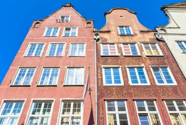 26 Ağustos 2019'da Gdansk, Tricity, Pomerania, Polonya'daki Eski Kent'in vintage mimarisi
