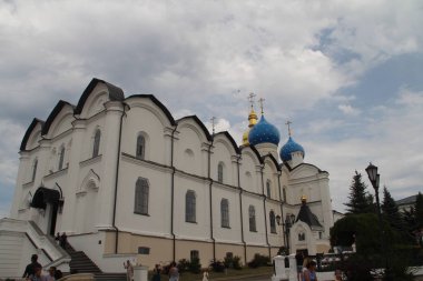 Kazan Kremlin duyuru katedral XVI. yüzyıl Rus mimarisinin seçkin bir anıtıdır.