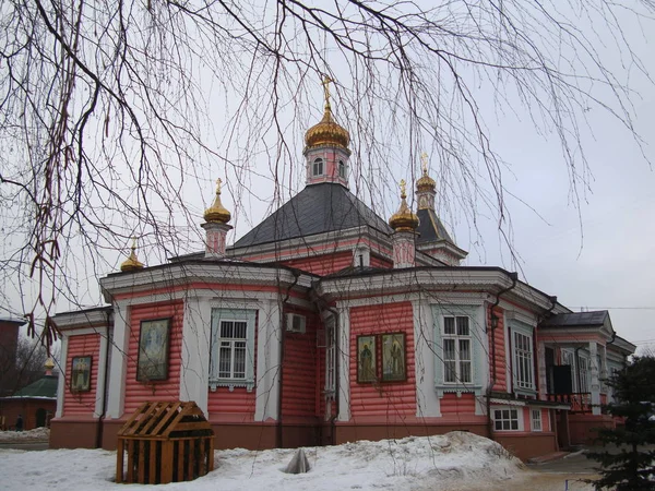 Vista Una Iglesia Madera Moscú —  Fotos de Stock