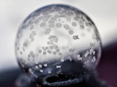 donmuş sabun köpüğü