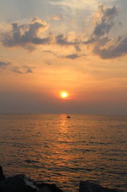 güzel deniz yaz günbatımı