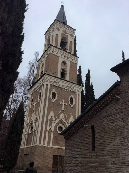 Mosteiro de Bodbe - o convento da diocese de Bodbe da Igreja Ortodoxa Georgiana — Fotografia de Stock