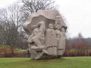 Turaida Halk Şarkıları Parkı Heykelleri