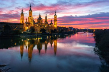 Zaragoza 'da gün batımı