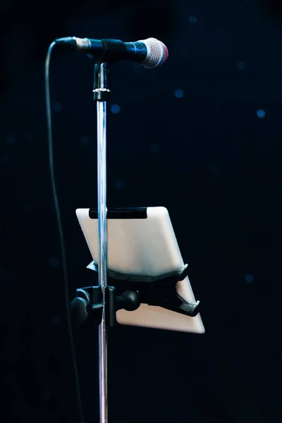 Microphone Stand Tablet Attaches Stand — Stock Photo, Image