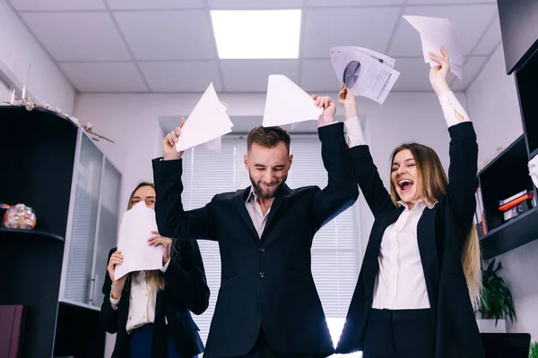 Immagine Felice Team Lavoro Che Celebra Vittoria Carica — Foto Stock