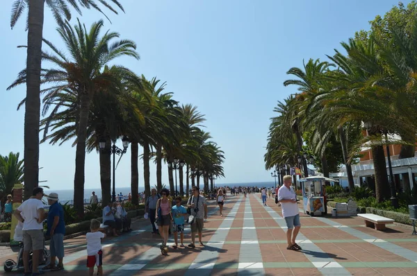 Maravilloso Paseo Marítimo Nerja Agosto 2016 Vacaciones Arquitectura Viajes Nerja — Foto de Stock