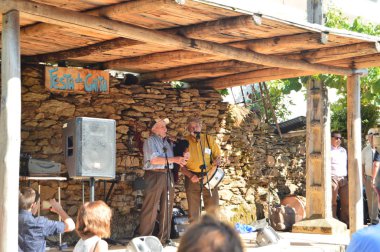 Davul ve gayda grup Quinta De Cancelada Gaita partide. 20 Ağustos 2016. Quinta De Cancelada Lugo Galicia İspanya.