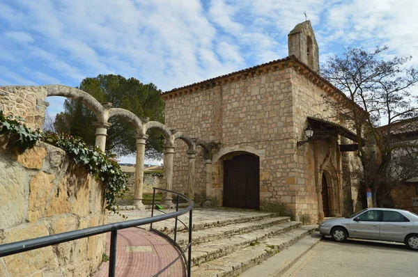 Ön cephe çare Hermitage Cifuentes üzerinde. Mimari, din seyahat. 18 Mart, 2016.Cifuentes, La Alcarria, Guadalajara, Castilla La Mancha, İspanya.