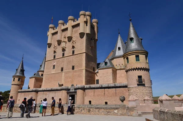 Hauptfassade Der Alcazar Burg Segovia Architektur Reisen Geschichte Juni 2018 — Stockfoto