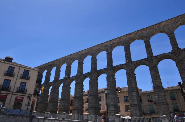 Schrägseitenschuss Des Aquädukts Segovia Architektur Reisen Geschichte Juni 2018 Segovia — Stockfoto