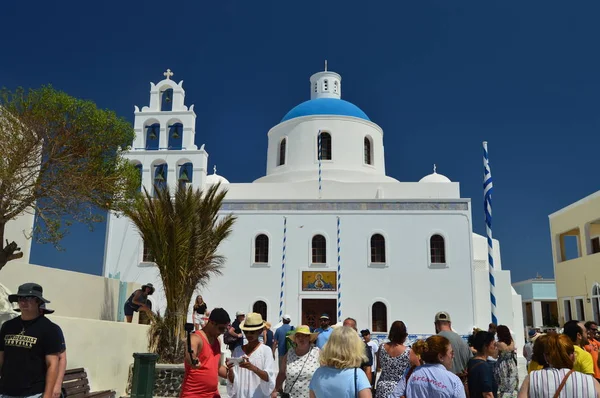 Hermosa Vista Fachada Principal Iglesia Panagia Isla Oia Santorini Arquitectura — Foto de Stock