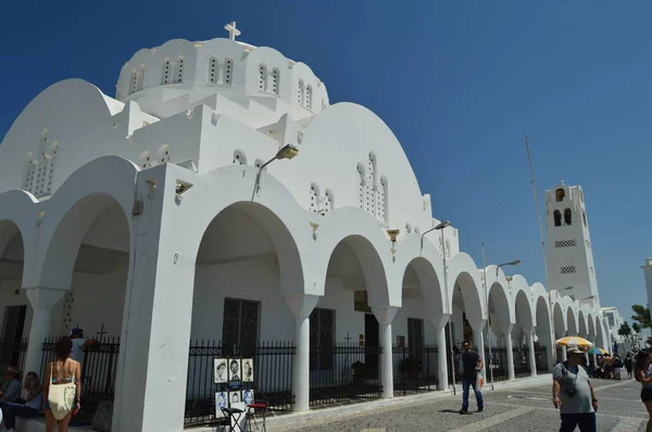 Iglesia Fira Con Sus Bonitos Arcos Isla Santorini Viajes Cruceros — Foto de Stock