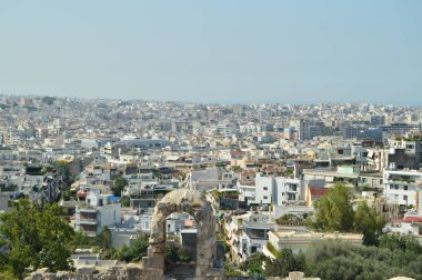 Akropol Atina'dan şehir muhteşem manzaralar. Mimari, tarih, seyahat, manzara. 9 Temmuz 2018. Atina Yunanistan.