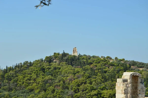 Памятник Филопапу Вершине Холма Philopapos Seen Acropolis Athens Архитектура История — стоковое фото