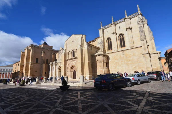 Side Shot Basilica San Isidoro Leon Architecture Travel History Street — Stock Photo, Image