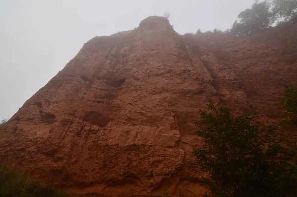 Alta Pared Erosionada Cuevona Las Medulas Antigua Mina Oro Romana — Foto de Stock