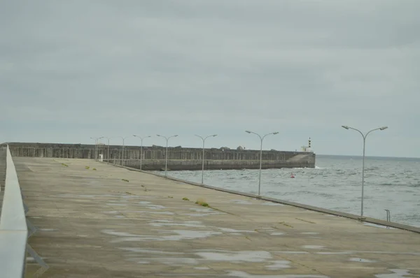 Camino Que Lleva Faro Playa Los Quebrantos Día Lluvioso Julio — Foto de Stock