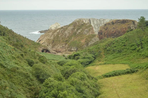 Hermosa Pradera Verde Antes Llegar Playa Del Silencio Julio 2015 — Foto de Stock