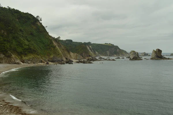 Bonito Conjunto Rocas Frente Playa Del Silencio Julio 2015 Paisajes — Foto de Stock