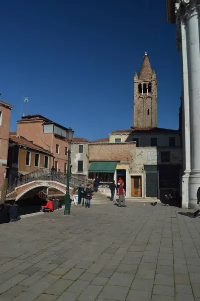 Bell Tower San Barnaba Church Bridge Campo San Barnaba Venice — Stock Photo, Image