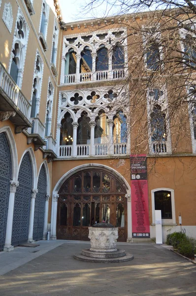 Maravillosos Jardines Fachada Interior Del Palacio Cavalli Franchetti Venecia Viajes — Foto de Stock