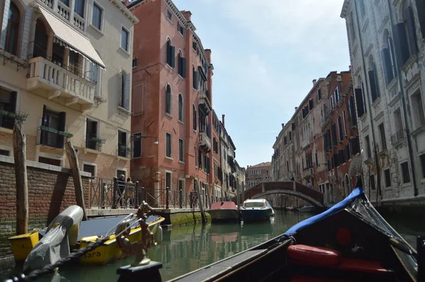 Nice Venetian Style Buildings Seen Walking Gondola Venice Travel Holidays — Stock Photo, Image