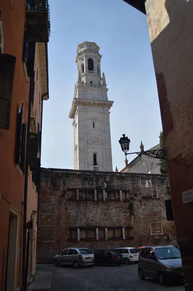Campanario Del Duomo Verona Viajes Vacaciones Arquitectura Marzo 2015 Verona —  Fotos de Stock