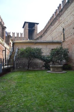 Güzel avlu içinde Castelvecchio'yu kalede Verona. Seyahat, tatil, mimari. 30 Mart 2015. Verona, Veneto bölgesinde, İtalya.