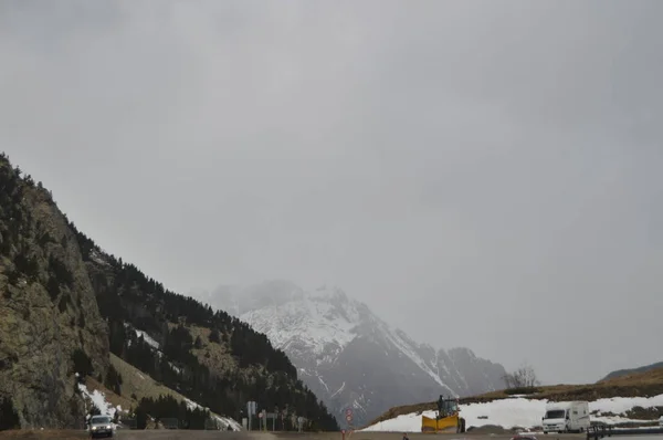Prachtige Kleine Bergen Van Sneeuw Het Ski Resort Aramon Cerler — Stockfoto
