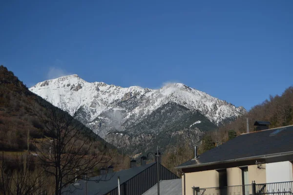 Prachtig Uitzicht Pyreneeën Van Bielsa Dorp Landschappen Natuur Geschiedenis Architectuur — Stockfoto