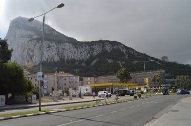 Cebelitarık'ta El Penon Üzerine Köpük Etkisi. Doğa, Mimarlık, Tarih, Sokak Fotoğrafçılığı. 10 Temmuz 2014. Cebelitarık, İngiltere.